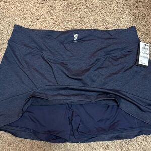 NWT navy skort XXL